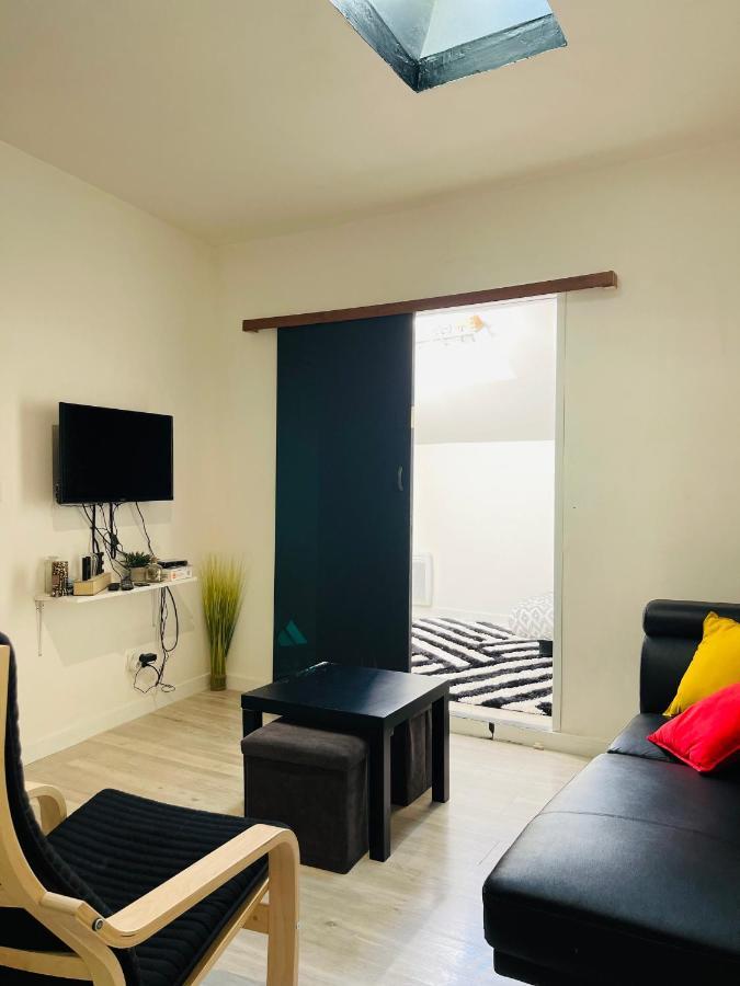 Petit Appartement T2 A 5 Min De La Gare Bordeaux Bagian luar foto